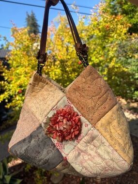 Vintage Y2K Patchwork Quilted Bag mondo Cottage Granny Shoulder handbag